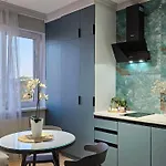 Blue 아파트 무카체베