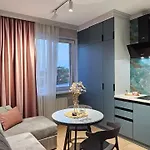 Blue 아파트 *